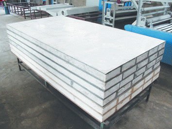 Tablero de la pared de división del material de construcción, máquina del panel de bocadillo del aislamiento de calor EPS/equipo/cadena de producción de la maquinaria