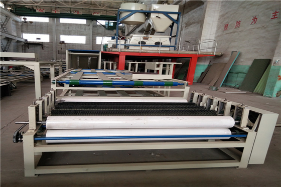 Cadena de producción automática del tablero del Mgo del control del PLC de Siemens de la fibra de vidrio con la superficie fina de la mezcla