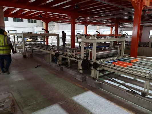 Tablero del Mgo   máquina para  Laminación  Cadena de producción de proceso profunda de la película del PVC