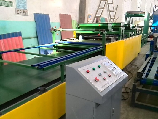 Máquina de fabricación de láminas de techo corrugadas resistentes al fuego para la formación de paneles de techo decorativos
