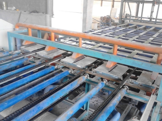 Máquina de fabricación de azulejos de techo de onda de color de paja para Mgo / Mgcl / Fibra de vidrio de malla de materia prima