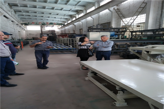 Máquina de moldeado de láminas de techo onduladas finas transversales con certificado CE