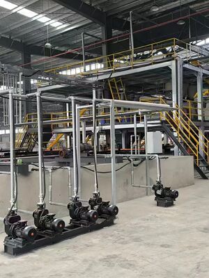 Línea de producción de paneles de pared de color requeridos por el cliente con aislamiento XPS y placa base para baldosas