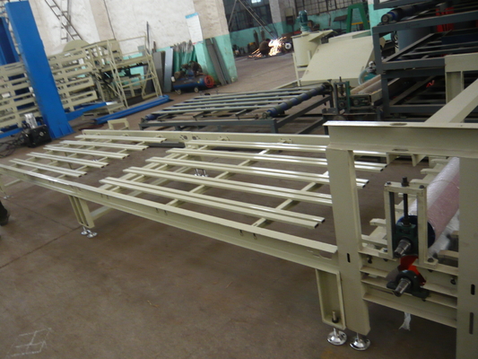 Cadena de producción de alta tecnología del tablero de yeso del tablero del Mgo del modelo con el sistema de mezcla auto