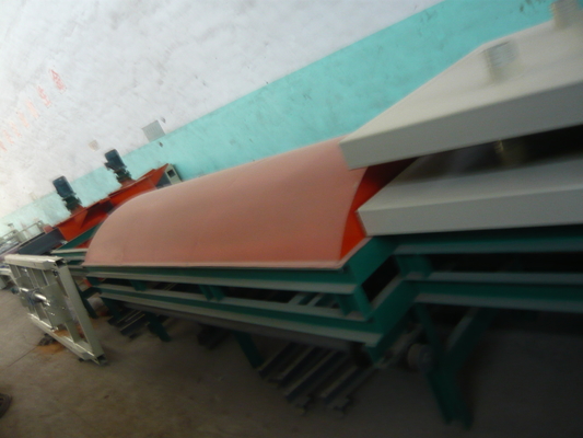El material de construcción automático completo de la hoja del óxido de magnesio del vidrio de fibra que hace máquina una capacidad más grande 1500 cubre