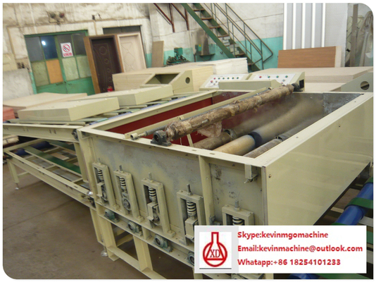 Cadena de producción hueco del tablero del MgO del panel de pared de bocadillo con capacidad de producción de 2500 hojas