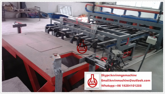 50 milímetros - máquina de la formación de hoja de la techumbre de la máquina del panel de bocadillo del grueso EPS de 150 milímetros