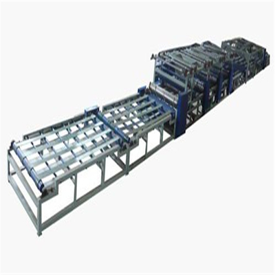 el panel de bocadillo de la anchura 380V EPS de 1300m m que forma la máquina con 1 año de garantía