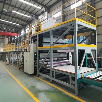 1200 mm ancho de tablero Línea de producción de tablero de fibra de cemento con absorción de agua≤10% Alta densidad de tablero 1,2-1,6 g/cm3